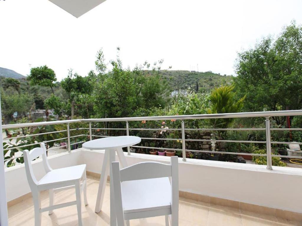 Apartments In Potam Himare Exterior foto